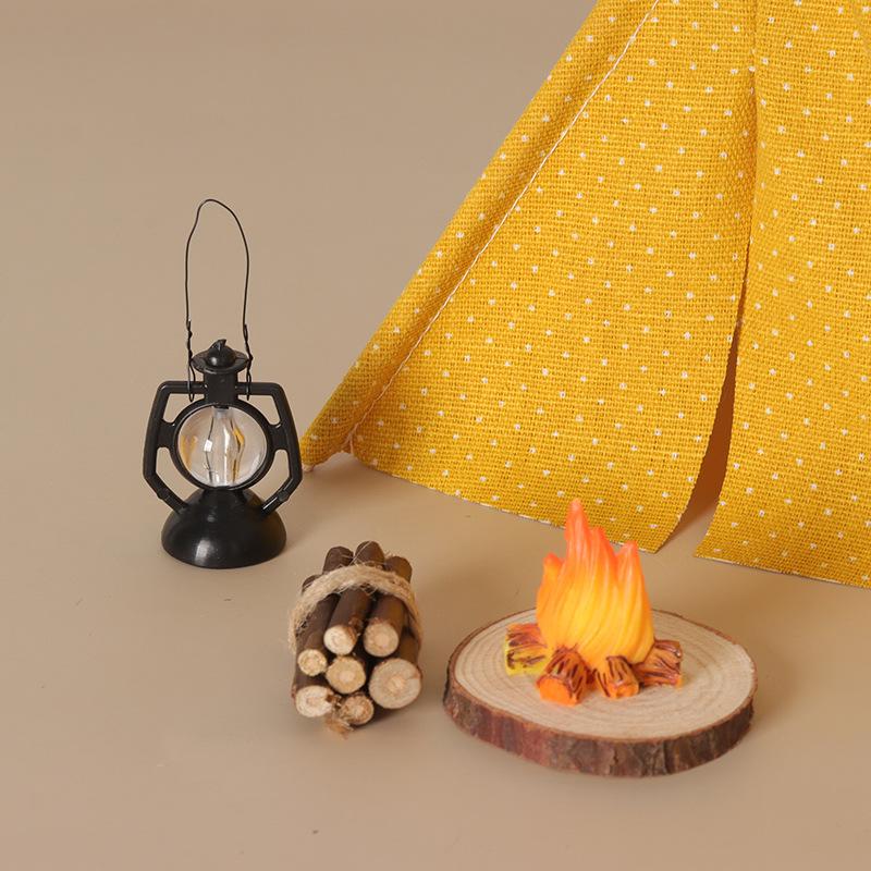 Outdoor Camping Equipment - 1:12 Scale Camping Tent Model Decoration